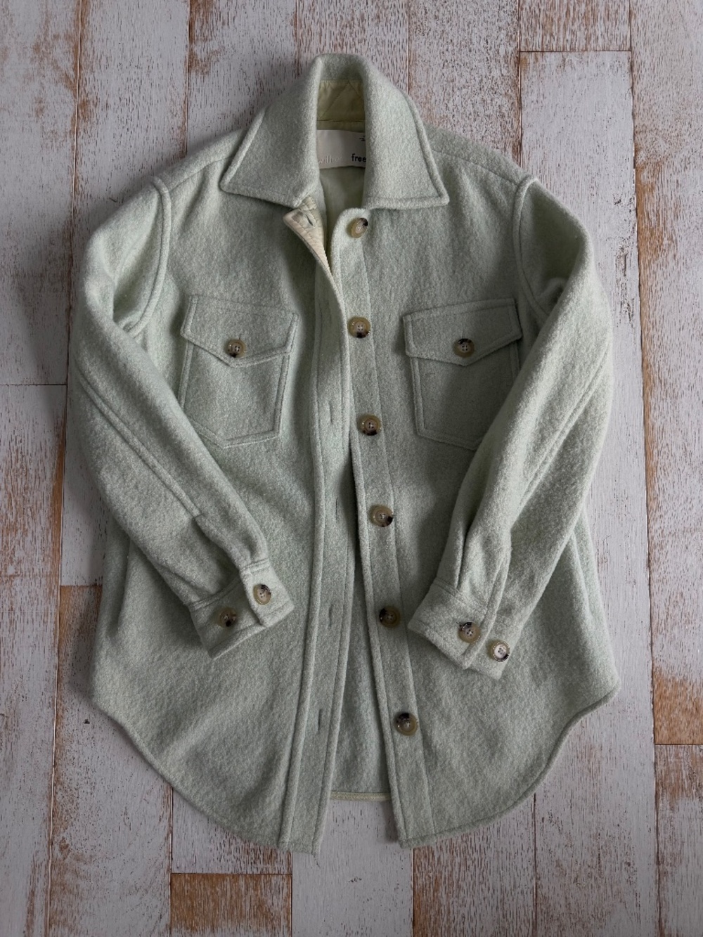 Aritzia Wilfred Free Ganna Shirt Jacket